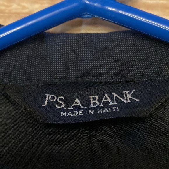Jos. A. Banks suit jacket navy wool 43 L timeless style - Picture 3 of 12